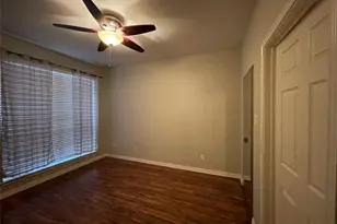 8055 Cambridge St, Houston, TX 77054 - Photo 13