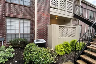 8055 Cambridge St, Houston, TX 77054 - Photo 1