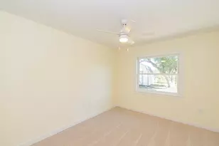 903 Mobile Dr, Pasadena, TX 77506 - Photo 13