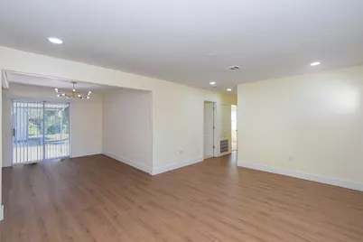 903 Mobile Drive, Pasadena, TX 77506 - Photo 3