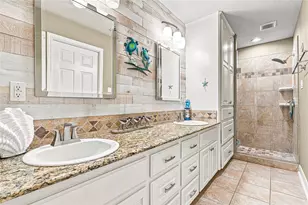 19 N Sandpiper St, La Marque, TX 77568 - Photo 13