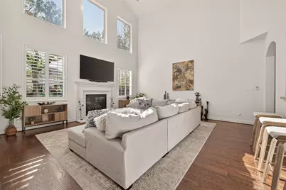 1314 Caywood Lane, Houston, TX 77055 - Photo 9