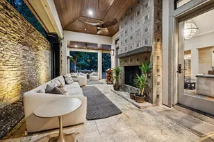 420 Pinewold Dr, Houston, TX 77056 - Photo 19