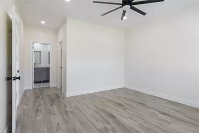 7546 Delavan Drive, Houston, TX 77028 - Photo 15