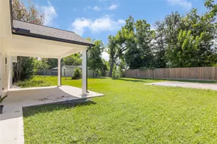 7546 Delavan Dr, Houston, TX 77028 - Photo 25
