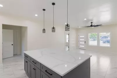 7546 Delavan Drive, Houston, TX 77028 - Photo 11