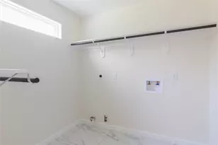 7546 Delavan Dr, Houston, TX 77028 - Photo 13