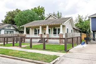 1307 Walton St, Houston, TX 77009 - Photo 3