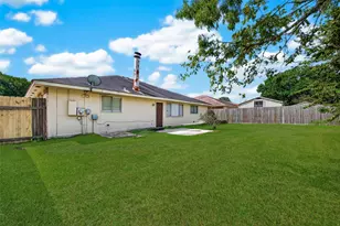 8318 Quail Burg Ln, Houston, TX 77489 - Photo 39