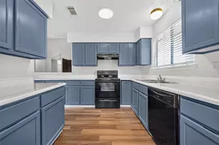 8318 Quail Burg Ln, Houston, TX 77489 - Photo 21