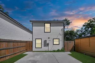 8125 Laura Koppe Rd, Houston, TX 77028 - Photo 3