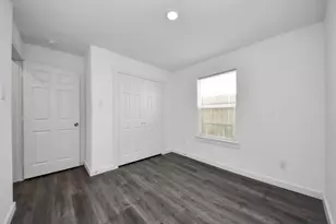 8125 Laura Koppe Rd, Houston, TX 77028 - Photo 19