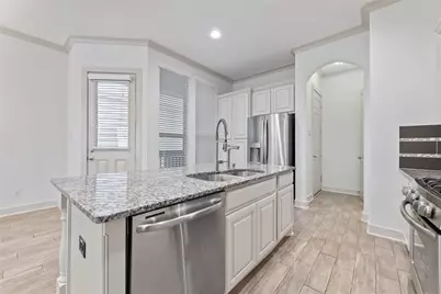 1184 Nelson Falls Lane, Houston, TX 77008 - Photo 13