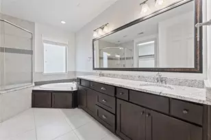 1184 Nelson Falls Ln, Houston, TX 77008 - Photo 27