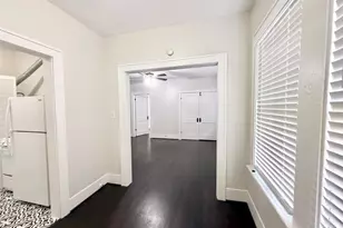 1126 Berthea St, Houston, TX 77006 - Photo 7