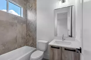 963 W 41st St, Houston, TX 77018 - Photo 29