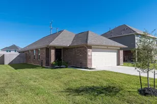 841 Canton Grass Ln, La Marque, TX 77568 - Photo 1