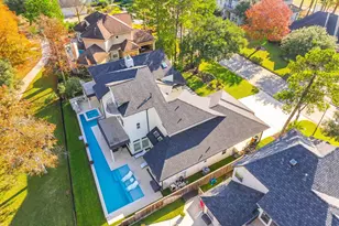 6510 Sussex Ct, Spring, TX 77389 - Photo 3