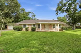 3402 Longherridge Dr, Pearland, TX 77581 - Photo 1