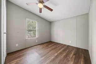 16287 Wrangler Ave, Conroe, TX 77302 - Photo 15