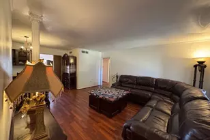 7600 Burgoyne Rd, Houston, TX 77063 - Photo 9