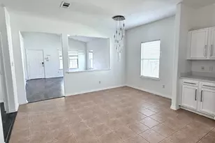 10023 Date Meadow Ln, Tomball, TX 77375 - Photo 9