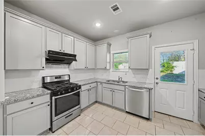 8407 Balding Drive, Fulshear, TX 77441 - Photo 11