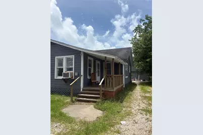 2450 South 4th, Beaumont, TX 77701 - Photo 1