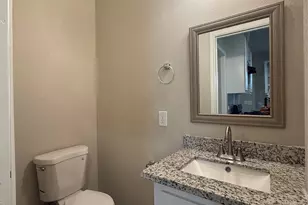 9720 Pelsey St, Houston, TX 77029 - Photo 7
