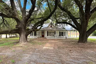 313 S Main St, Jewett, TX 75846 - Photo 1