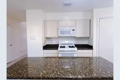 9323 Eaglewood Spring Drive, Houston, TX 77083 - Photo 5