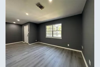 10313 Chesterfield Drive, Houston, TX 77051 - Photo 3