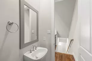 2123 McIlhenny St, Houston, TX 77004 - Photo 9