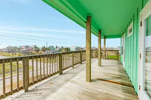 344 Thunder Rd, Surfside Beach, TX 77541 - Photo 11