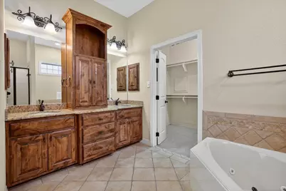 1909 Debbie Drive, Bryan, TX 77802 - Photo 23
