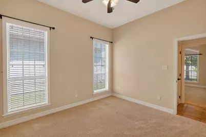 1909 Debbie Drive, Bryan, TX 77802 - Photo 19