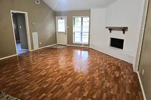 2618 Quarry Hill Rd, Sugar Land, TX 77478 - Photo 9