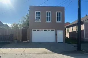 3802 Ave N St, Galveston, TX 77550 - Photo 1