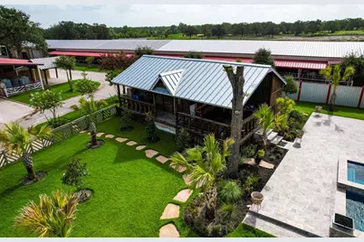 1331 E Parker Road, Muldoon, TX 78949 - Photo 9