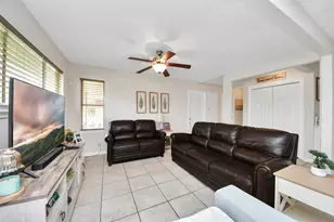 2806 Oak Dr, Dickinson, TX 77539 - Photo 11