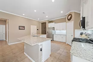 719 S Galley Dr, Crosby, TX 77532 - Photo 7