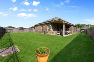 719 S Galley Dr, Crosby, TX 77532 - Photo 25