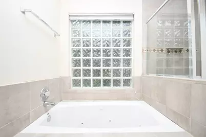 10430 Sanibel Falls Court, Houston, TX 77095 - Photo 19