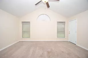 10430 Sanibel Falls Ct, Houston, TX 77095 - Photo 11