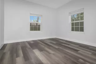 810 15th Ave N, Texas City, TX 77590 - Photo 5