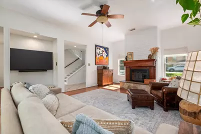 95 Yewleaf Drive, The Woodlands, TX 77381 - Photo 5