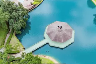 154 NE Old Bridge Lake, Houston, TX 77069 - Photo 33