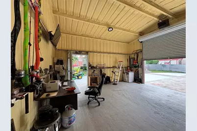 211 W Sabine Street, Groesbeck, TX 76642 - Photo 35