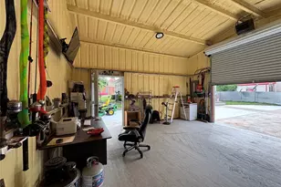 211 W Sabine St, Groesbeck, TX 76642 - Photo 35