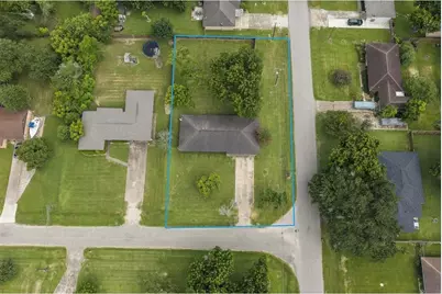 117 Lazy Lane, Lake Jackson, TX 77566 - Photo 23
